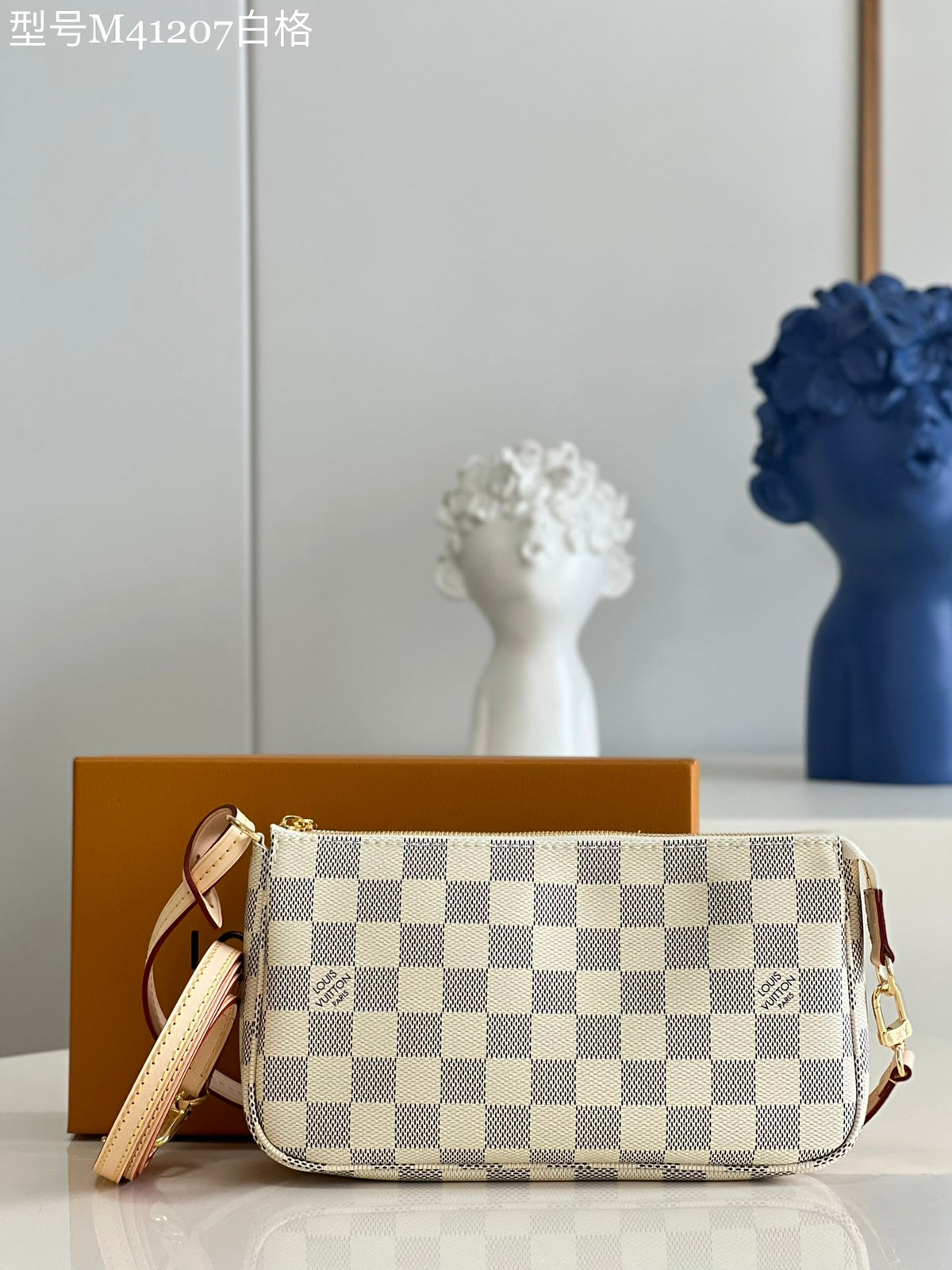 China Replica LV Handbags 60usd Only