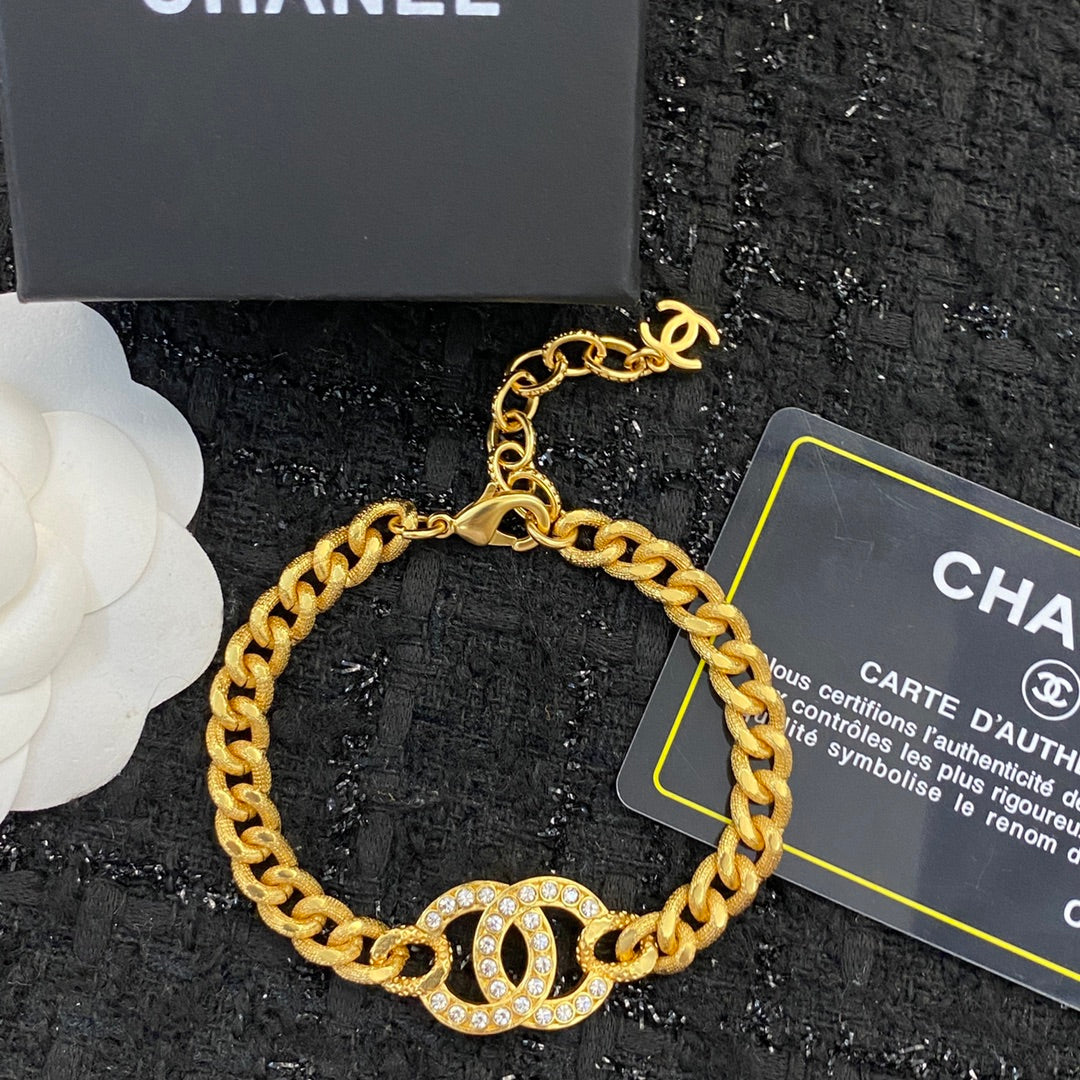 China Replica Gucci Bracelets 30usd Only
