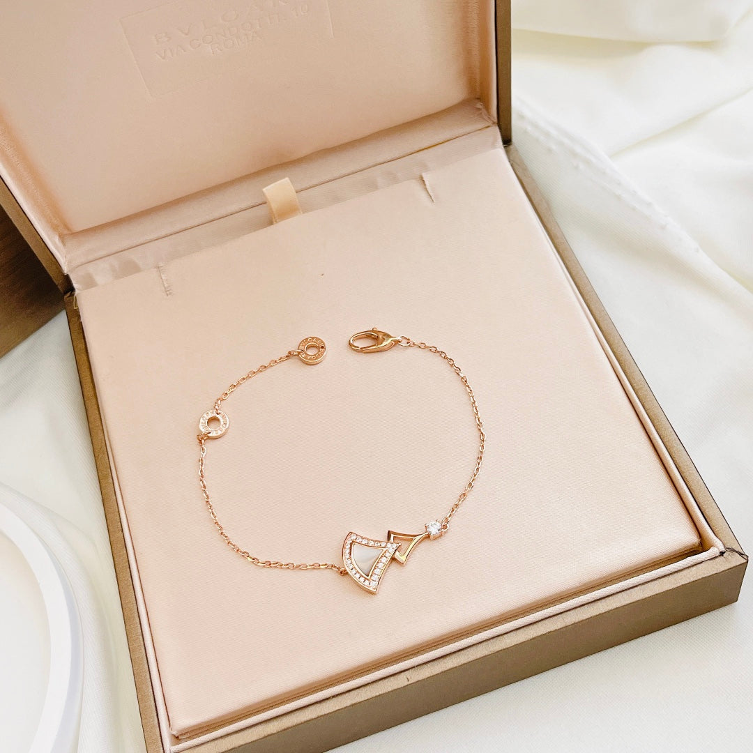 China Replica Bvlgari Bracelets 28usd Only