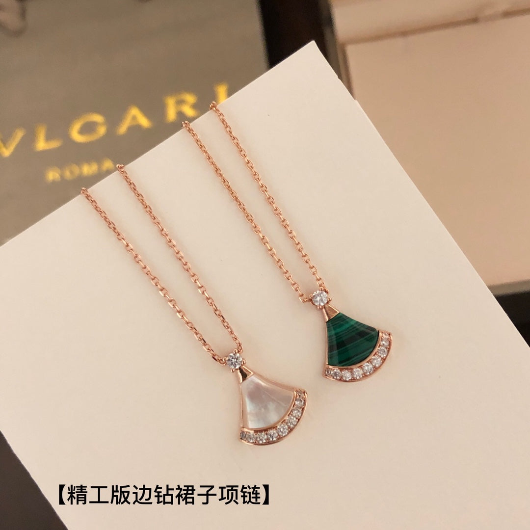 China Replica Bvlgari Necklaces 33usd Only