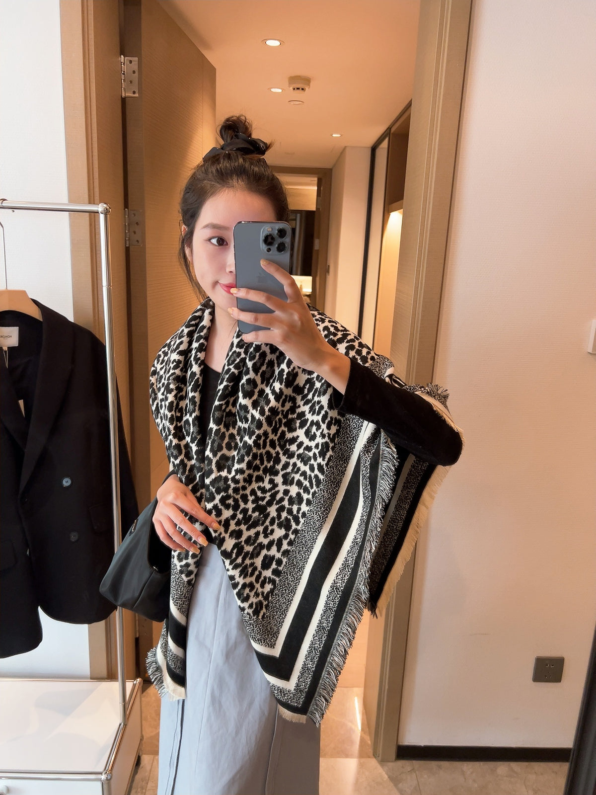 China Replica Dior Scarf 20usd Only