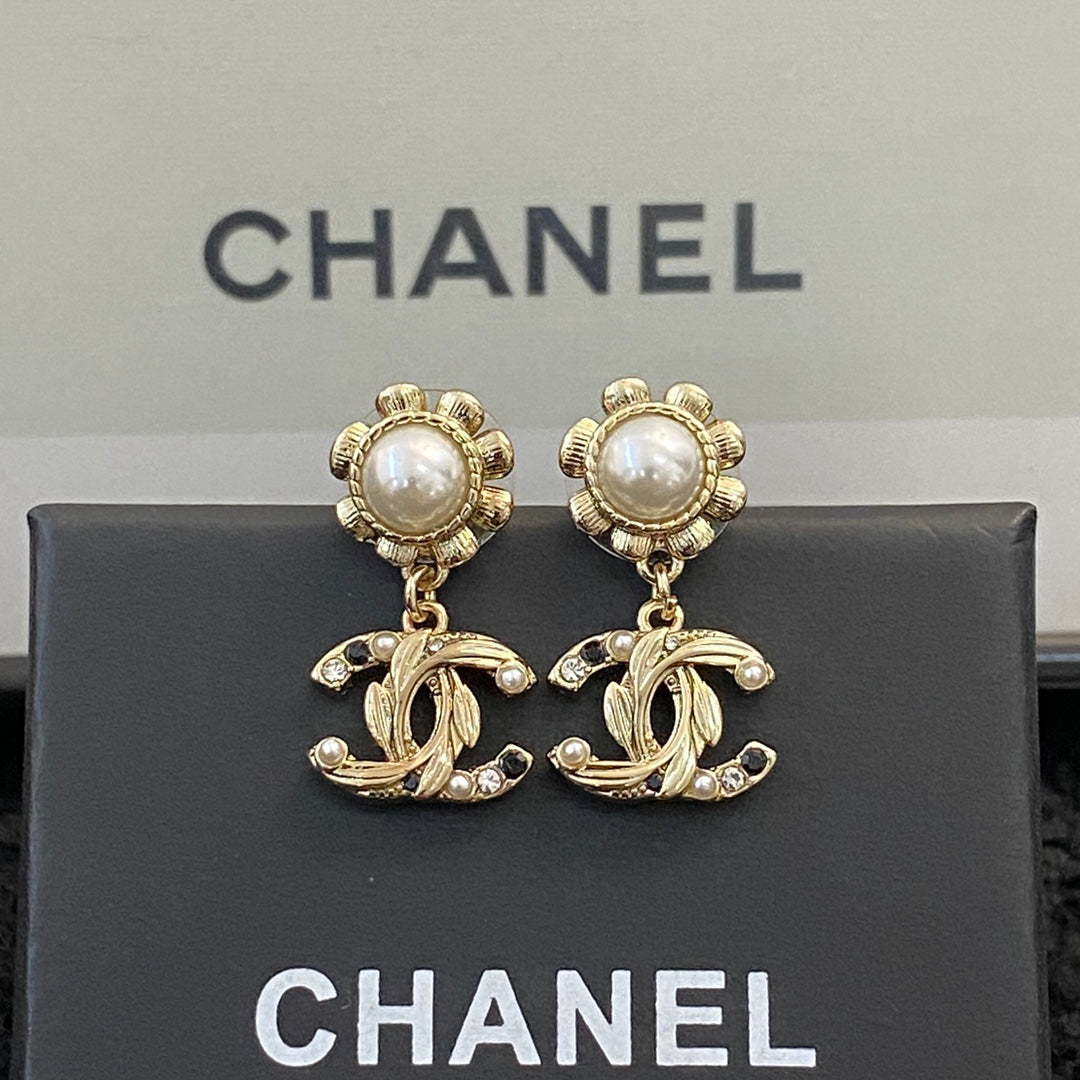 China Replica Gucci Earrings 25usd Only