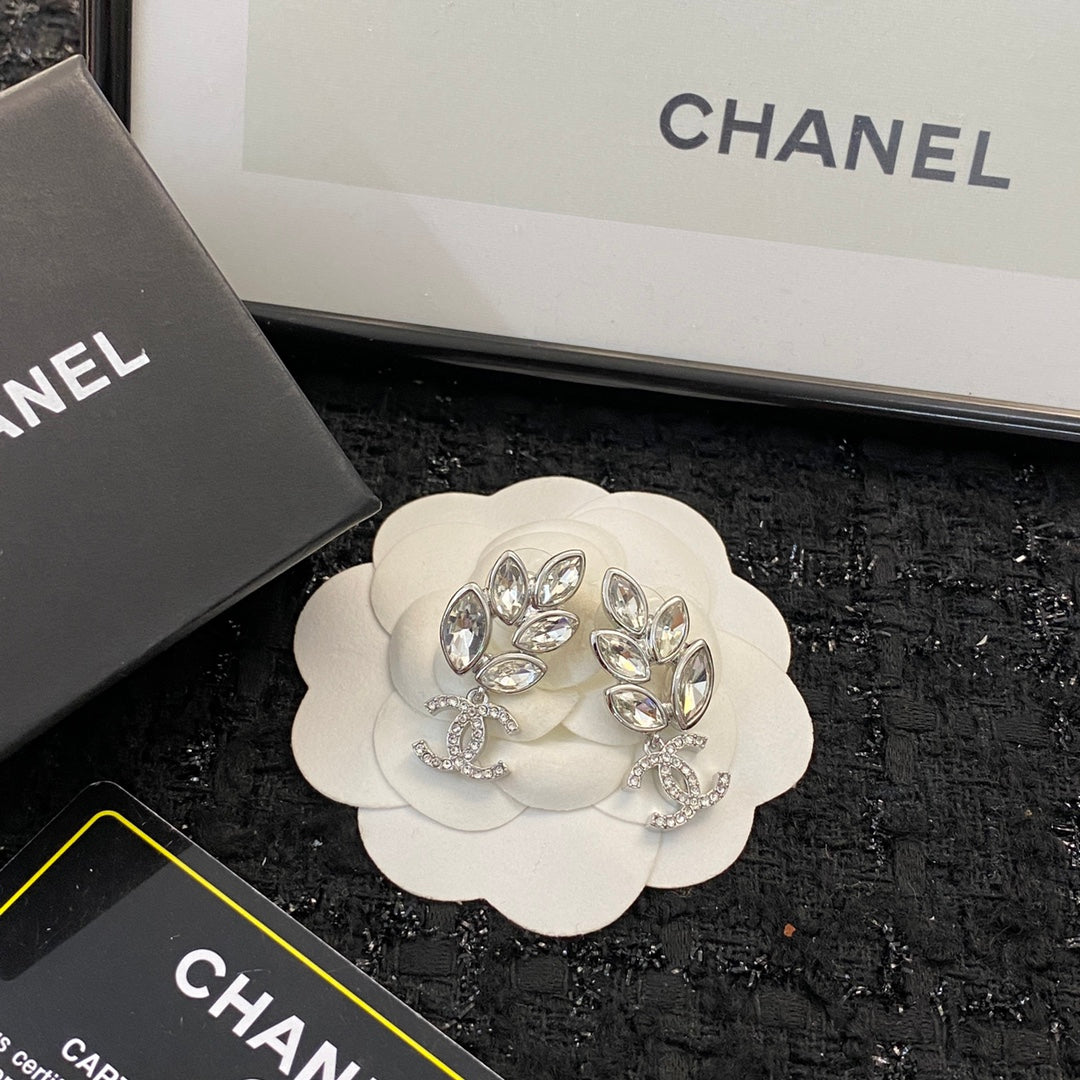 China Replica Chanel Earrings 28usd Only