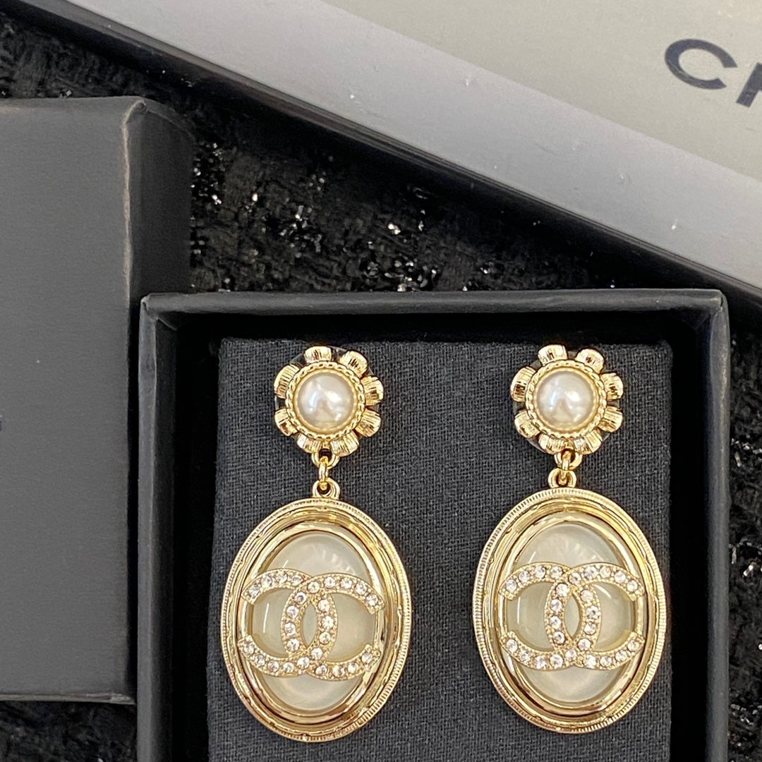 China Replica Chanel Earrings 35usd Only