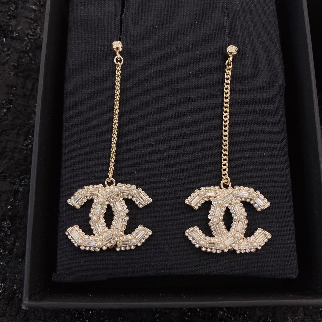 China Replica Chanel Earrings 38usd Only