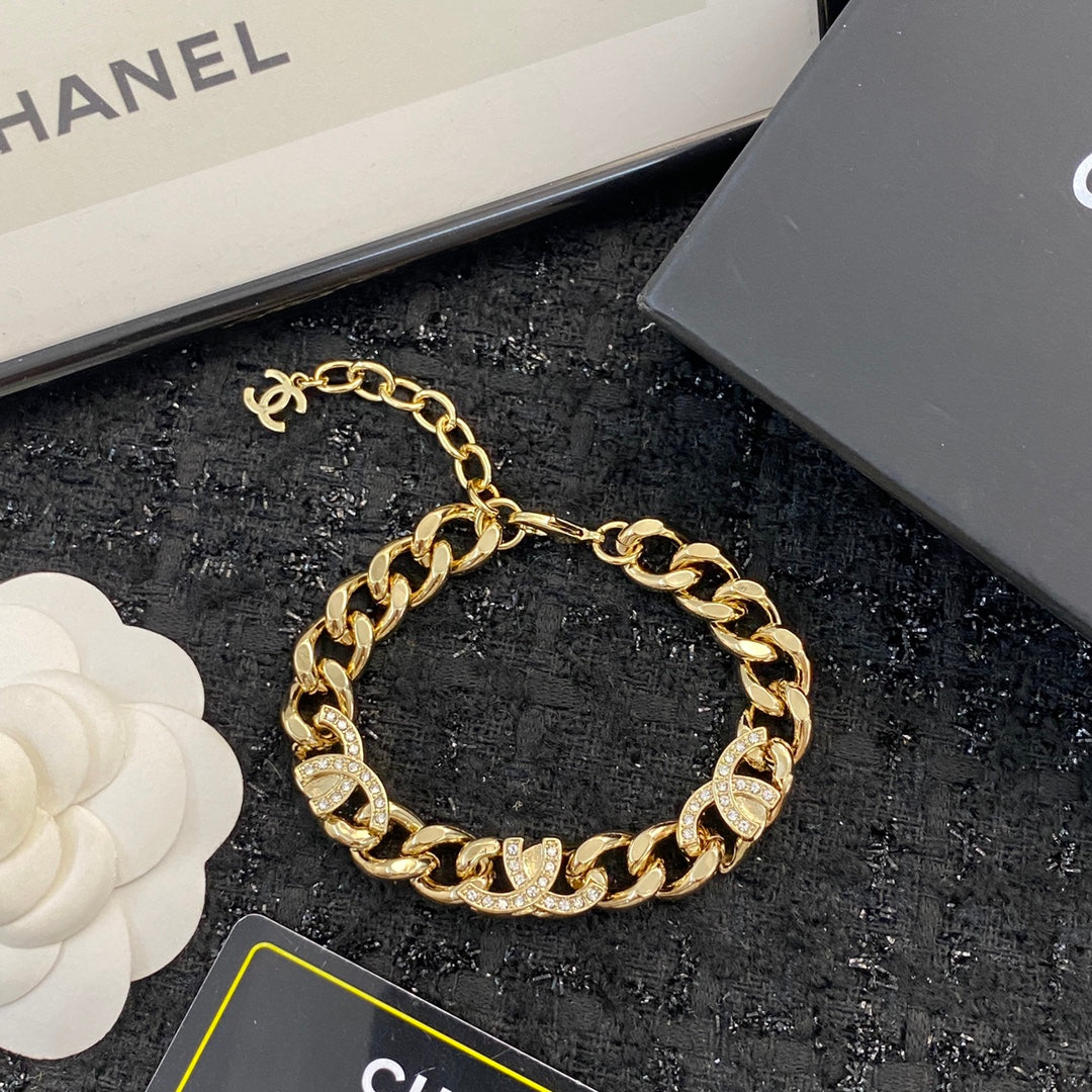 China Replica Chanel Bracelets 35usd Only