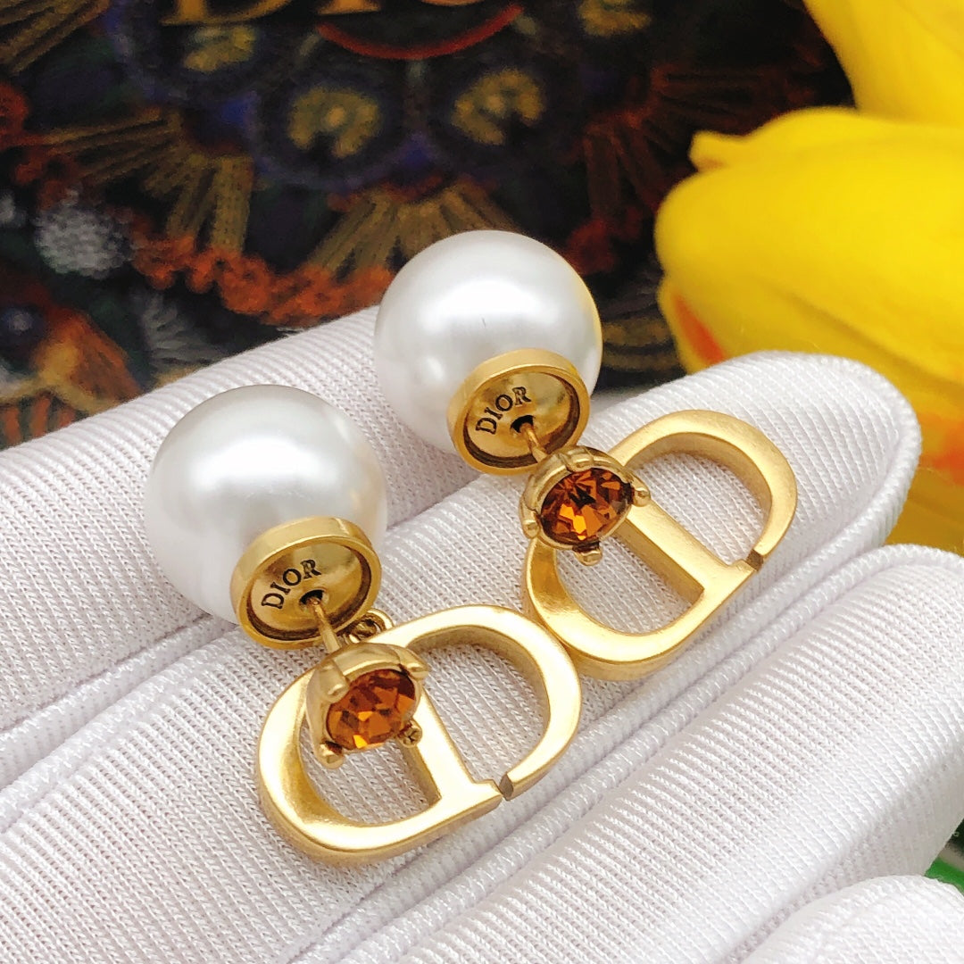 China Replica Dior Earrings 22usd Only