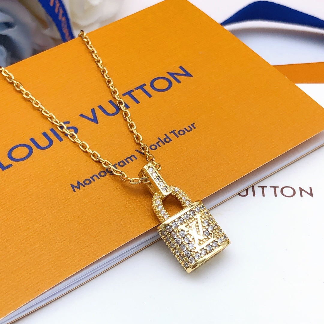 China Replica LV Necklaces 33usd Only
