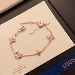 China Replica LV Bracelets 48usd Only