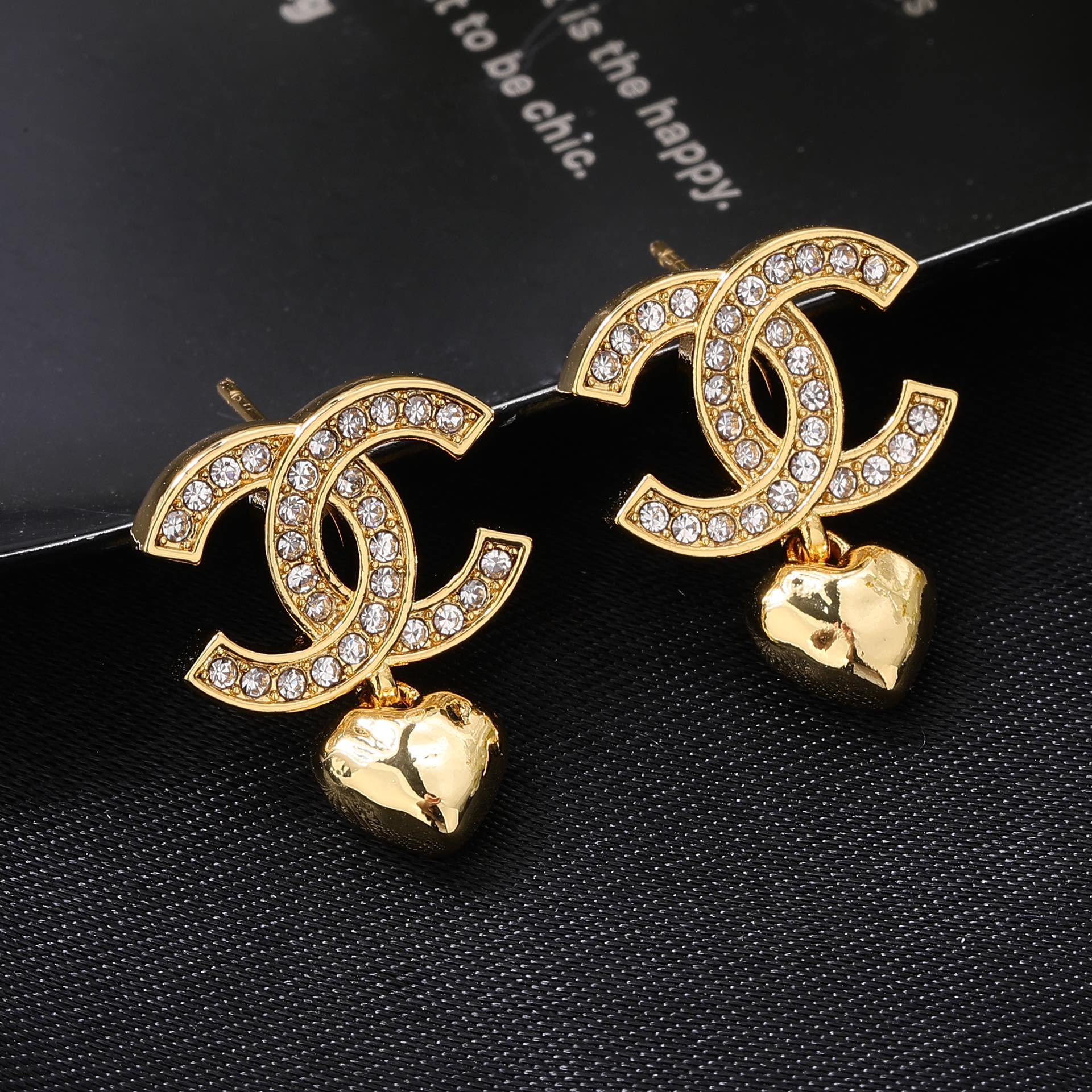 China Replica Chanel Earrings 20usd Only