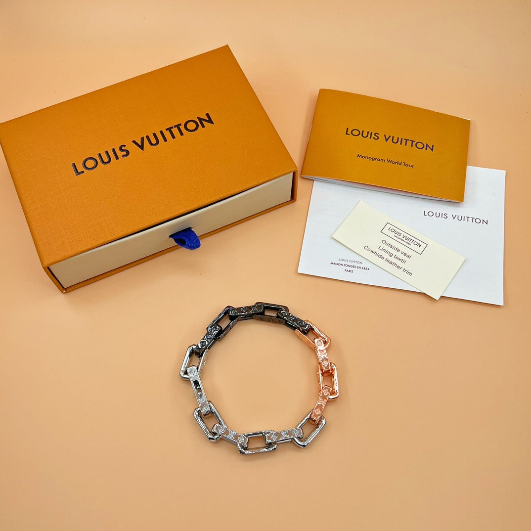 China Replica LV Bracelets 22usd Only