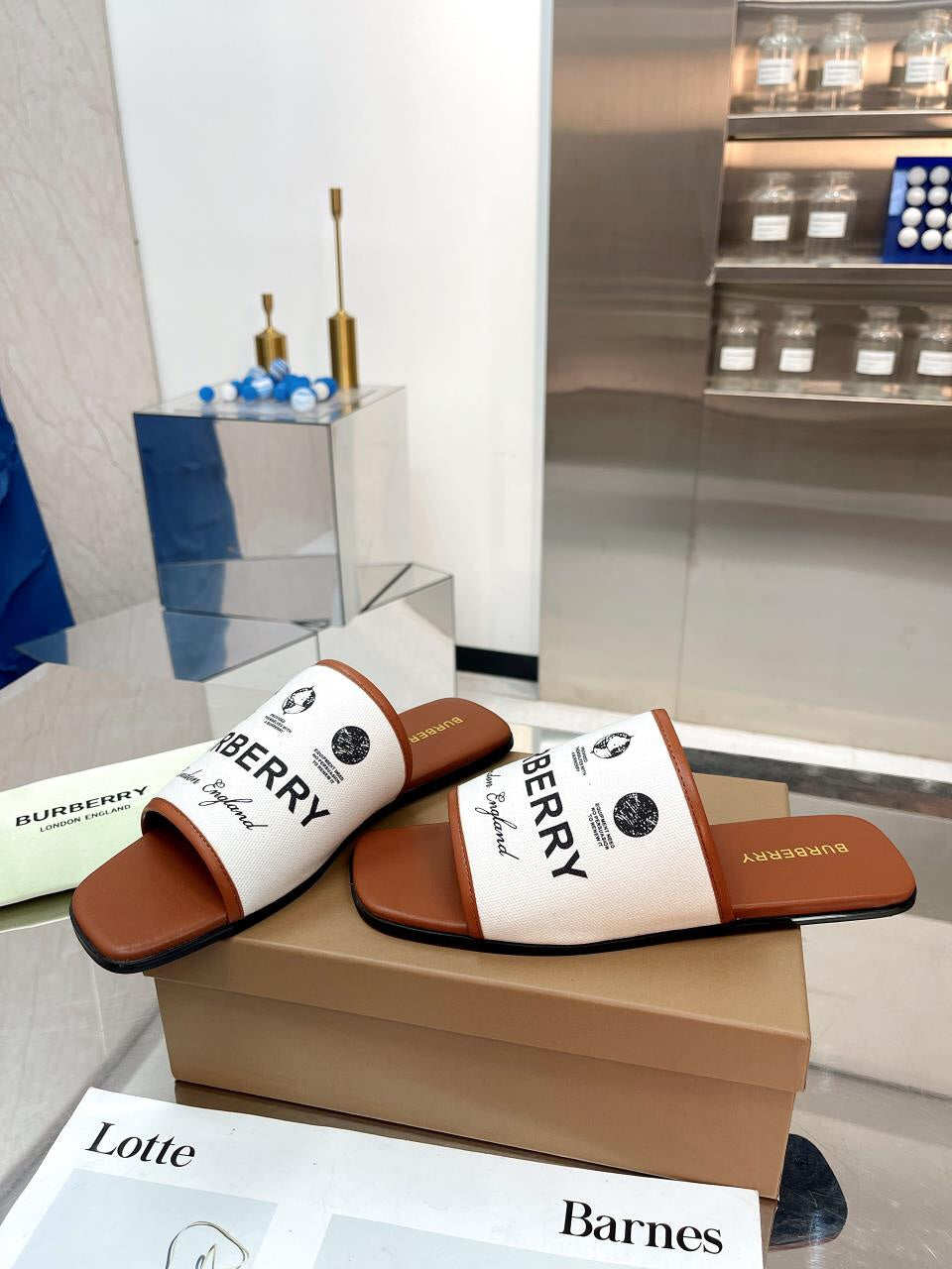 China Replica Burberry Women Shoes 72usd Only