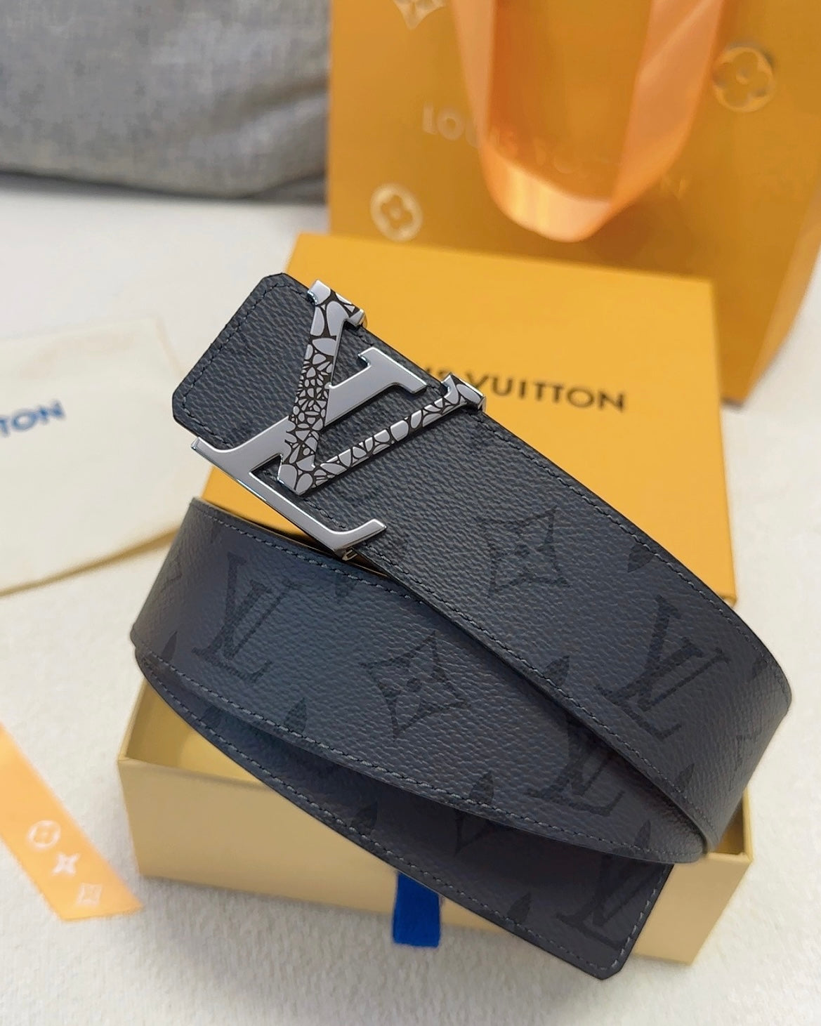 China Replica LV Belts 49usd Only