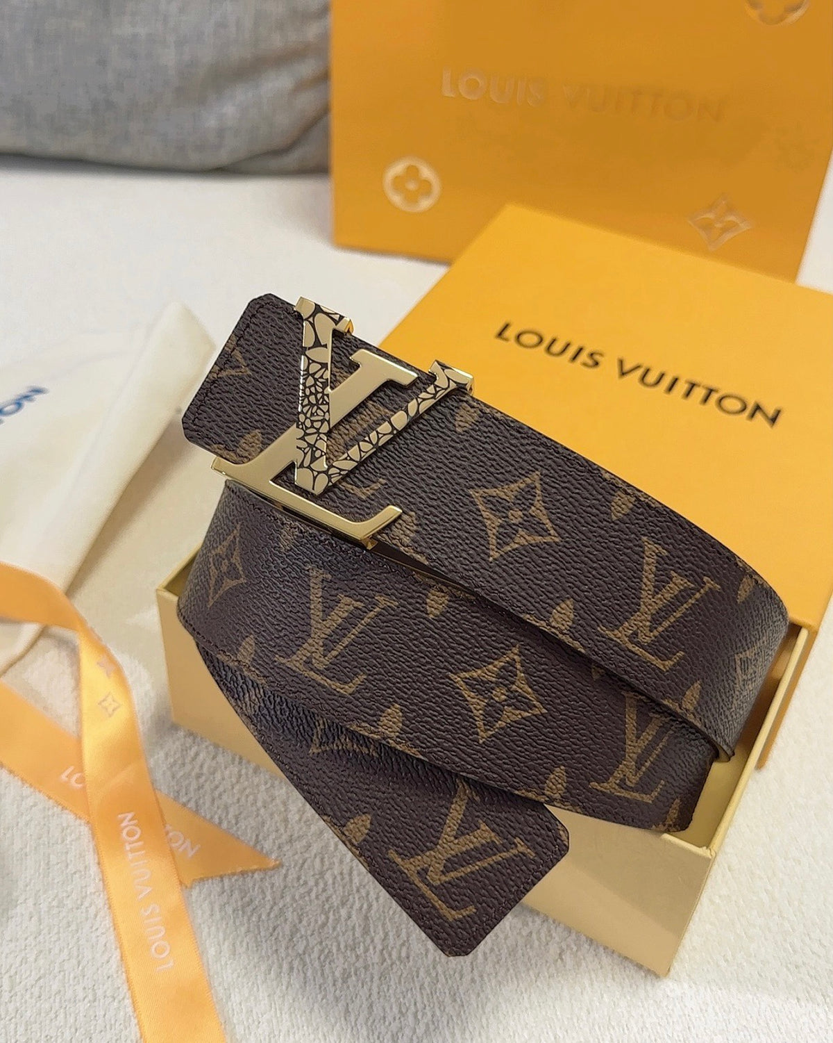 China Replica LV Belts 49usd Only