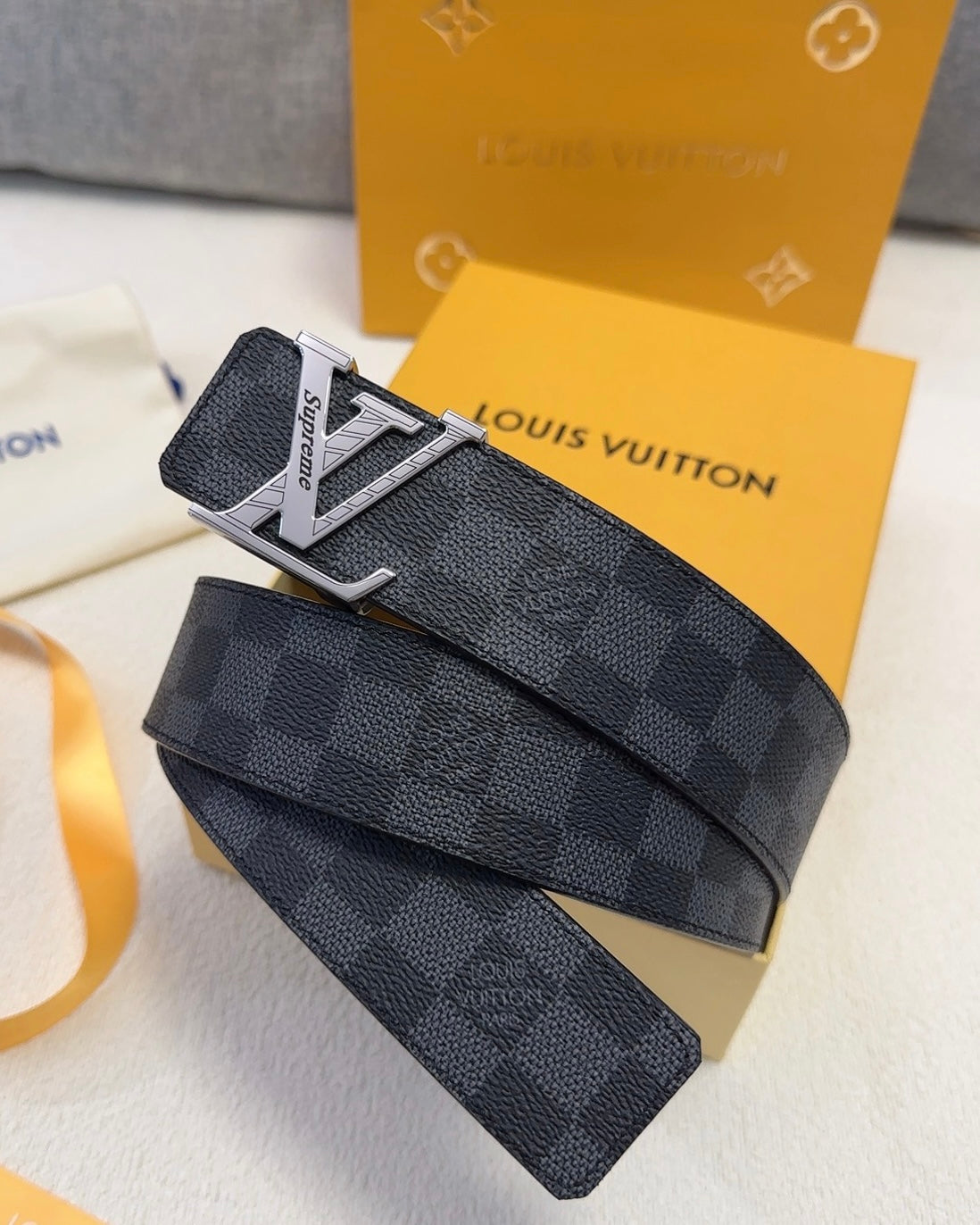 China Replica LV Belts 49usd Only