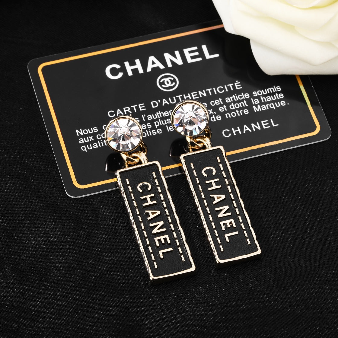 China Replica Chanel Earrings 28usd Only