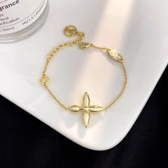 China Replica LV Bracelets 30usd Only