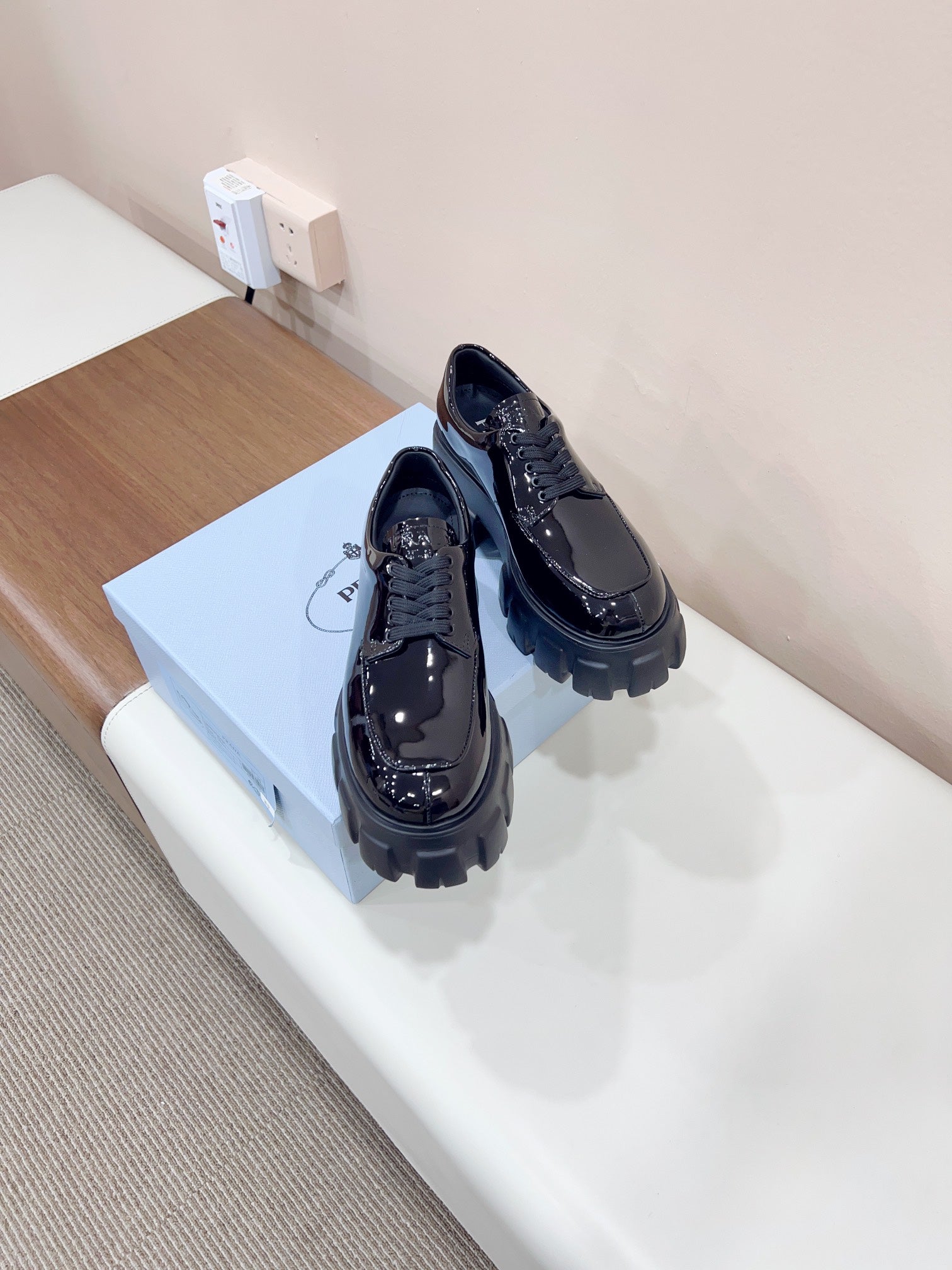China Replica Prada Women Shoes 91usd Only