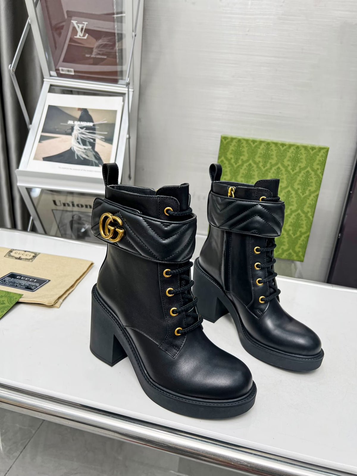 China Replica Gucci Women Shoes 105usd Only