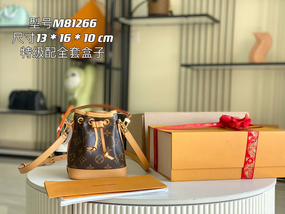 China Replica LV Handbags 225usd Only