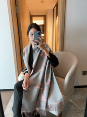 China Replica LV Scarf 16usd Only