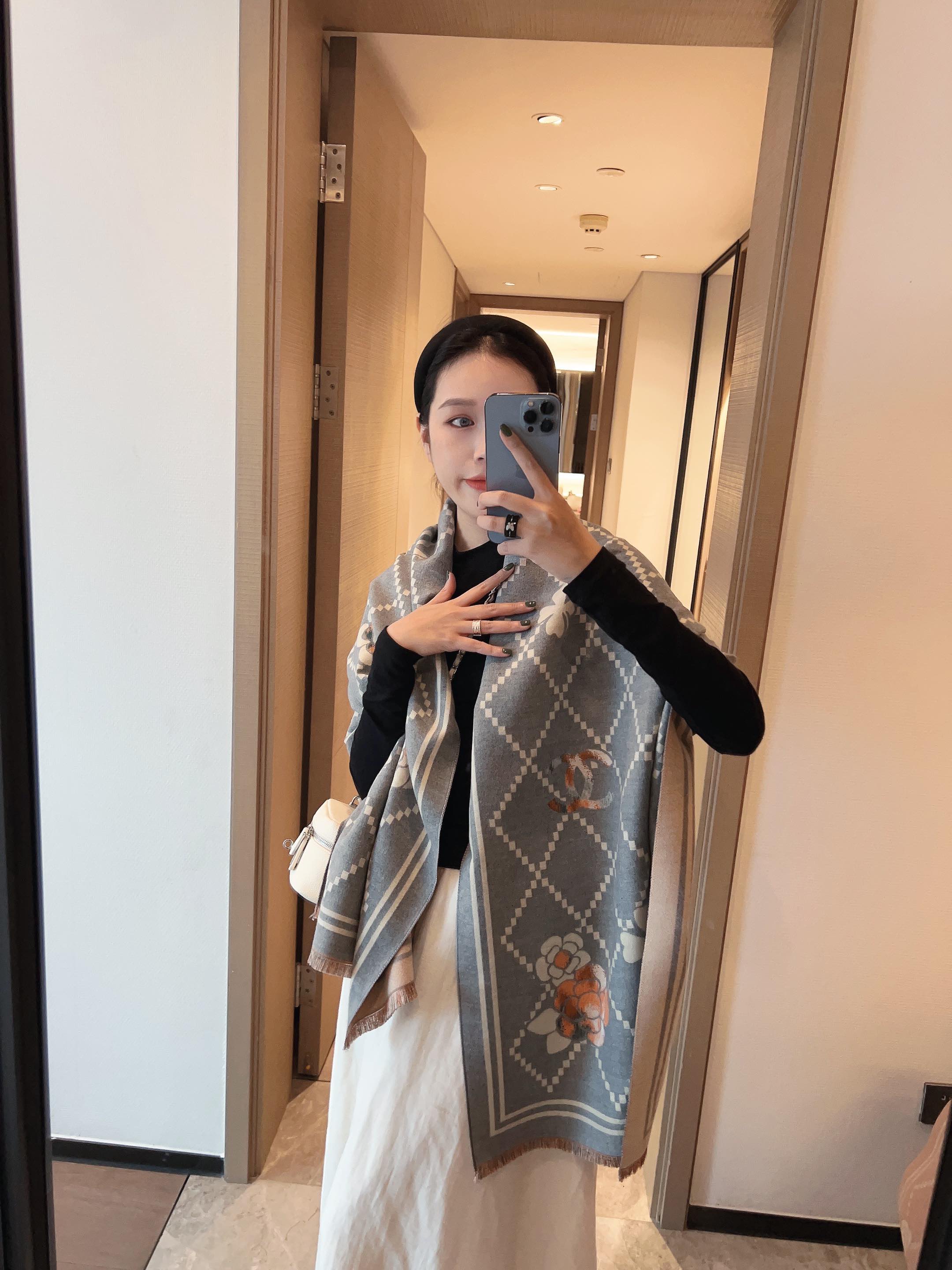 China Replica Chanel Scarf 13usd Only