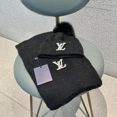 China Replica LV Scarf 62usd Only