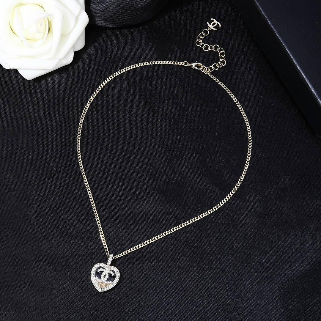China Replica Chanel Necklaces 27usd Only