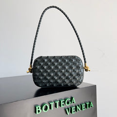 China Replica Chanel Handbags 135usd Only