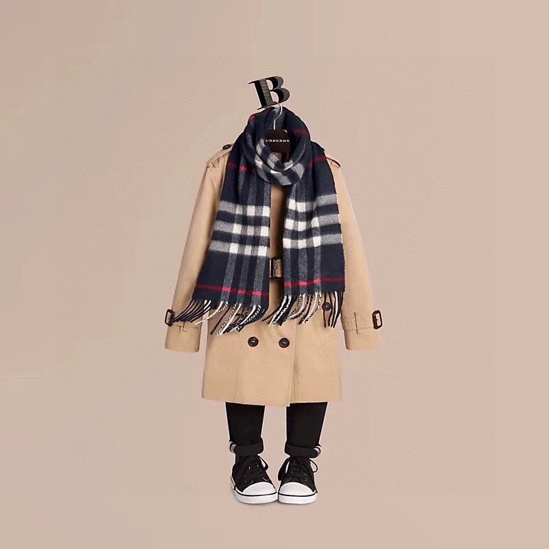 China Replica Burberry Scarf 46usd Only