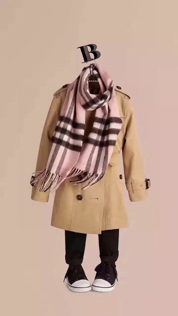 China Replica Burberry Scarf 46usd Only