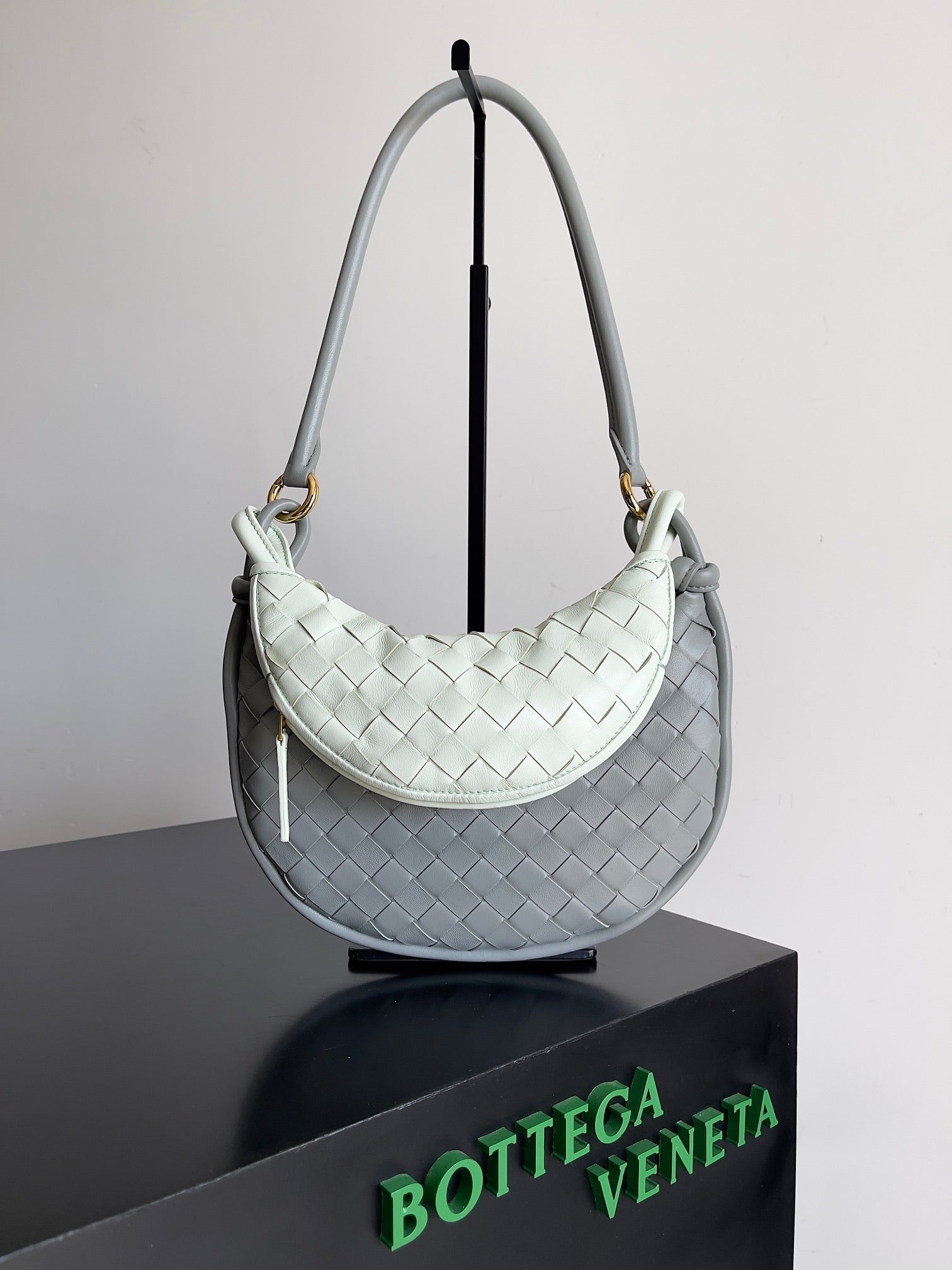 China Replica Chanel Handbags 144usd Only