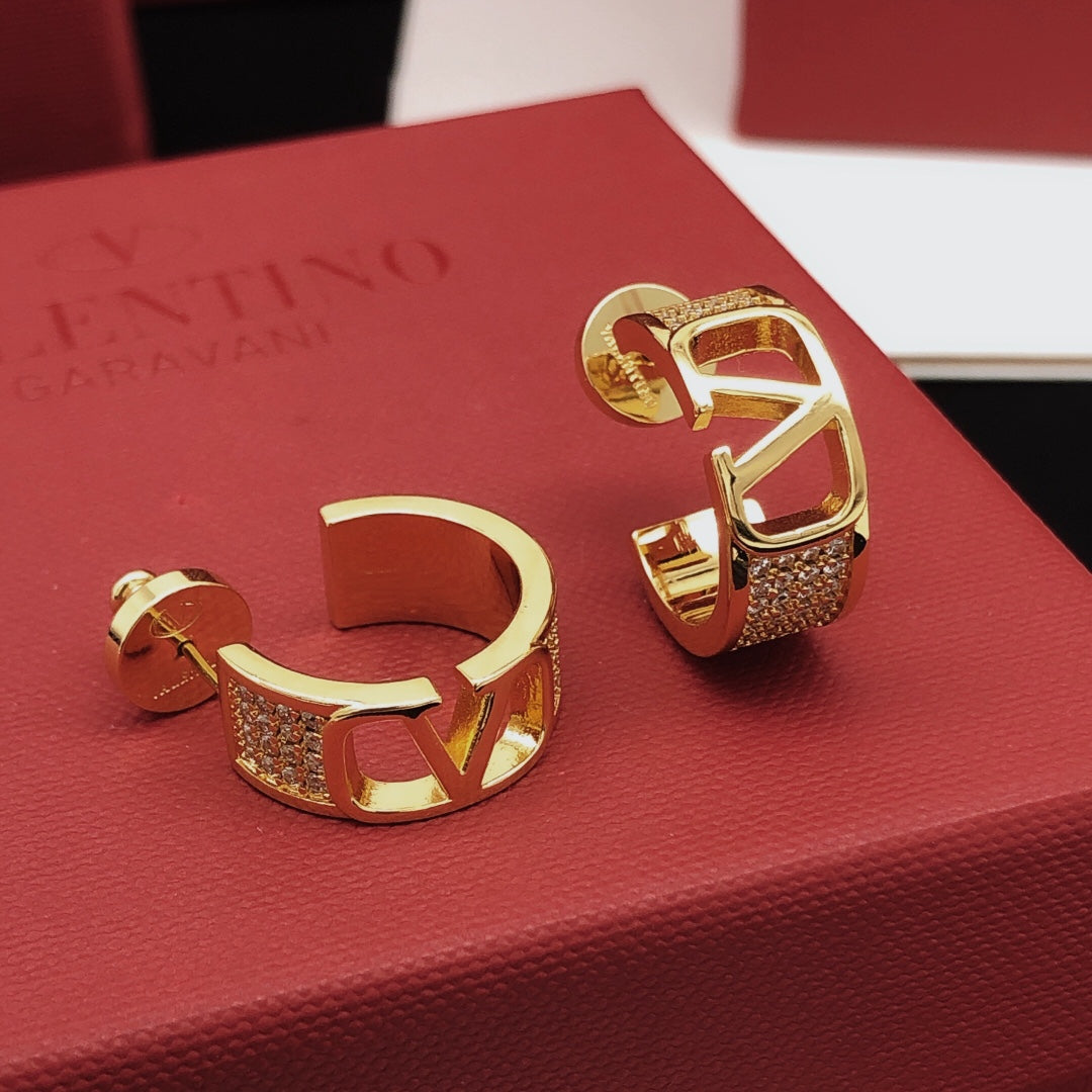 China Replica Valentino Earrings 25usd Only