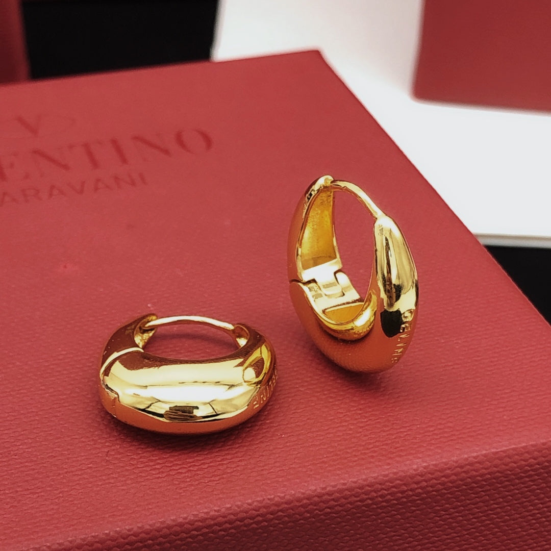 China Replica Celine Earrings 25usd Only