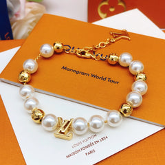 China Replica LV Bracelets 28usd Only