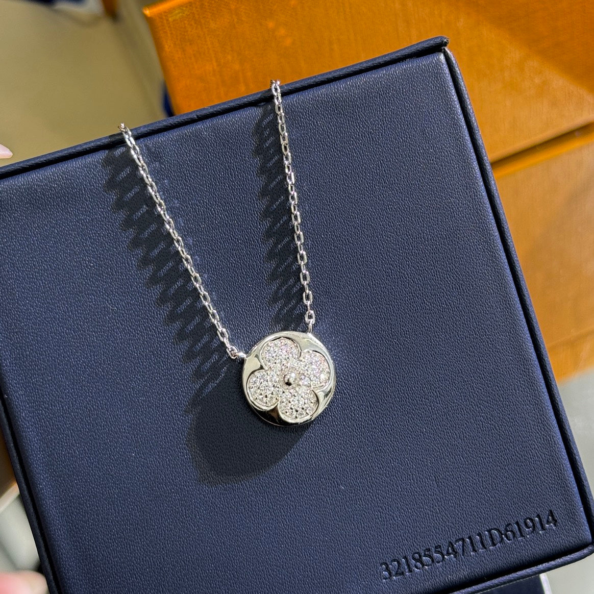 China Replica LV Necklaces 36usd Only