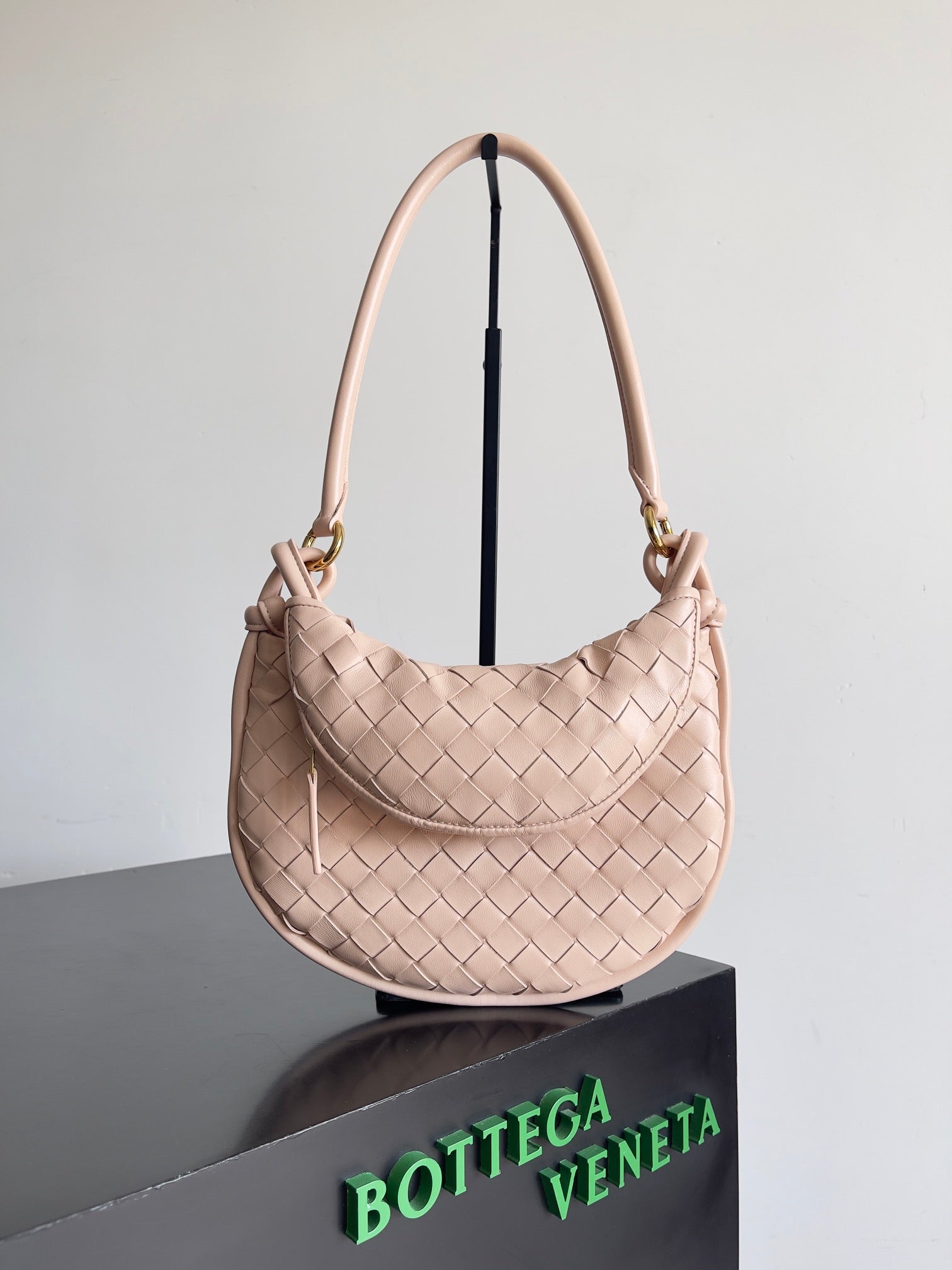 China Replica Chanel Handbags 144usd Only