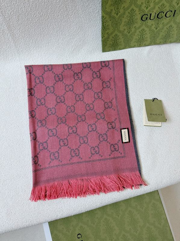 China Replica Gucci Scarf 38usd Only