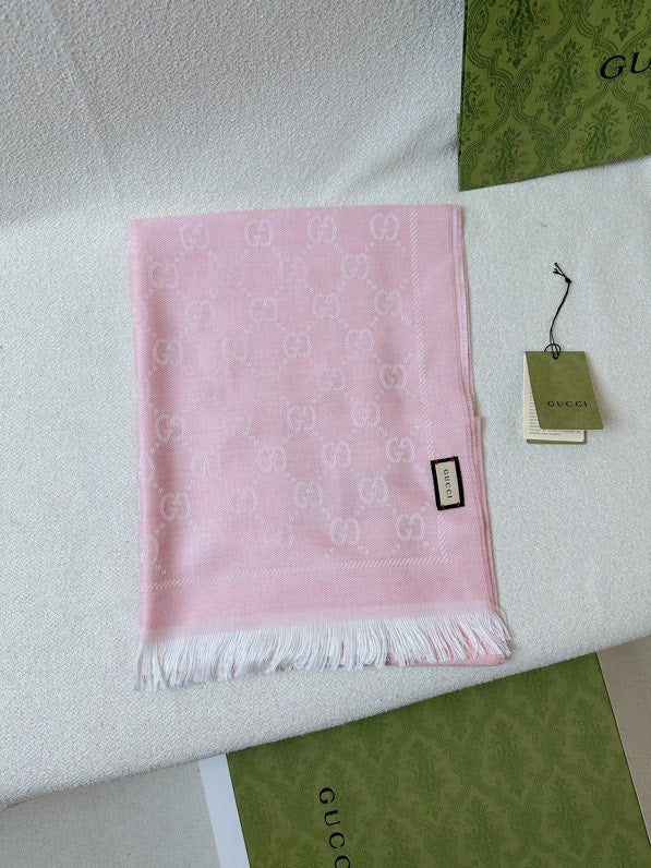 China Replica Gucci Scarf 38usd Only