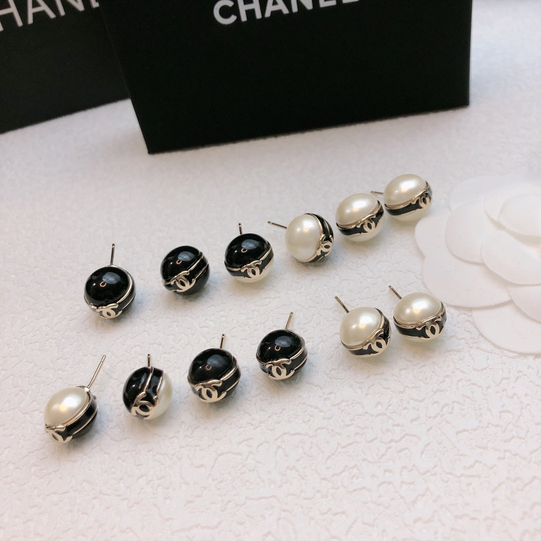 China Replica Chanel Earrings 18usd Only