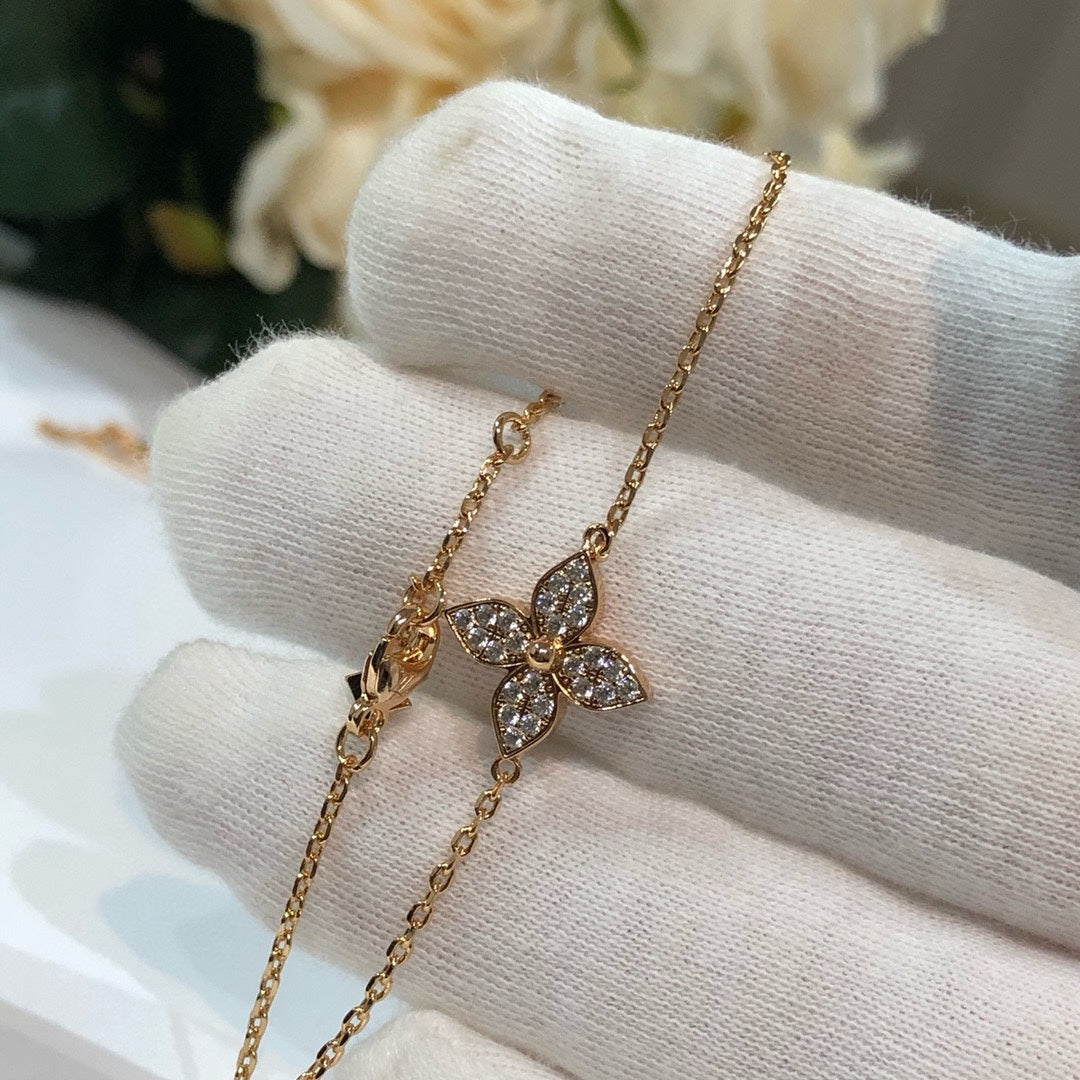 China Replica LV Bracelets 55usd Only
