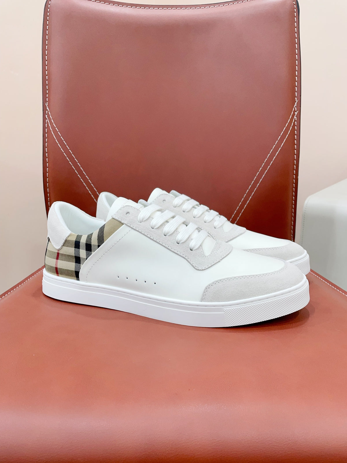 China Replica Burberry Women Shoes 98usd Only