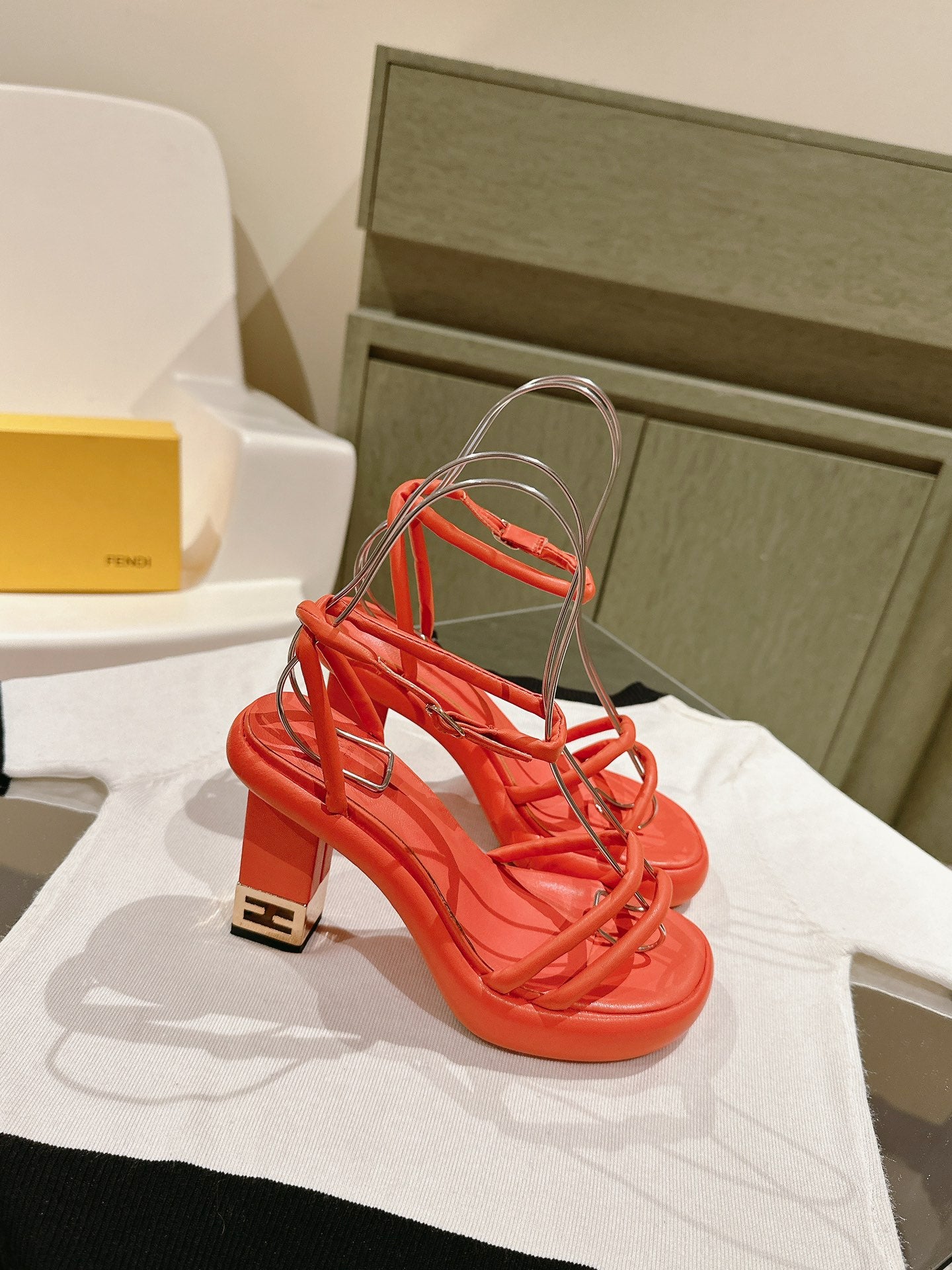 China Replica Fendi Women Shoes 105usd Only