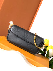 China Replica LV Handbags 270usd Only