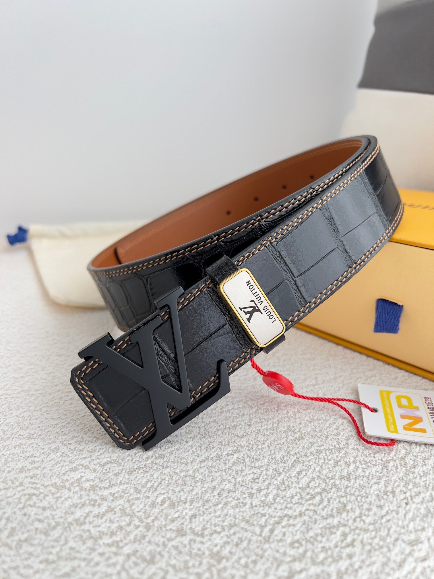 China Replica LV Belts 52usd Only