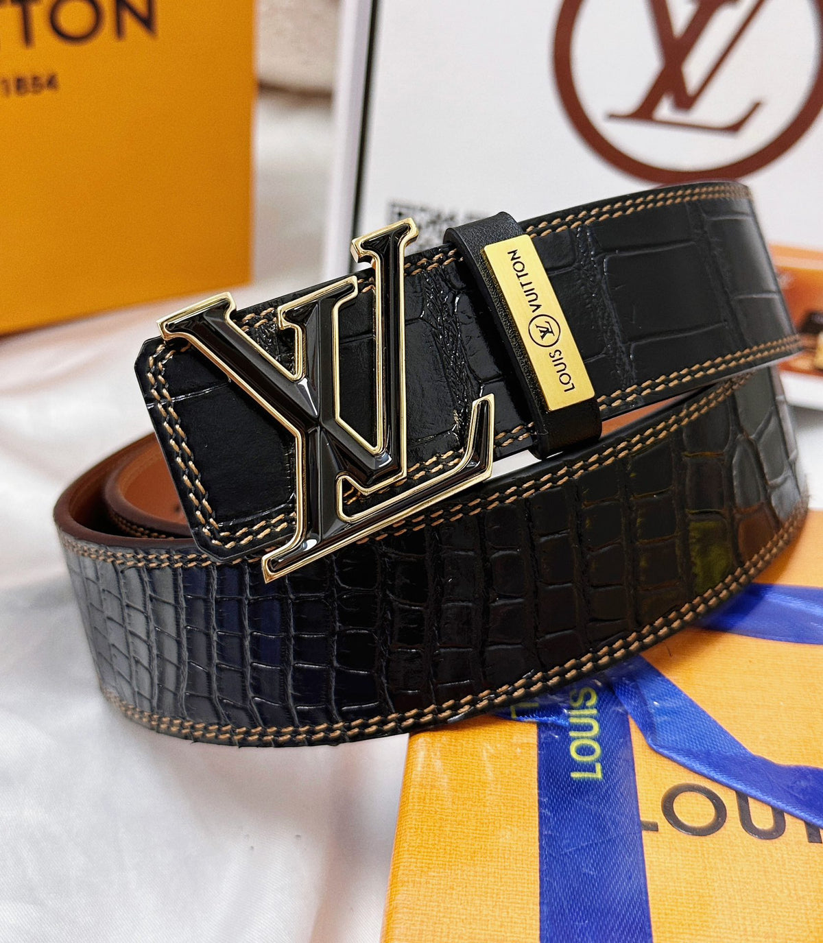 China Replica LV Belts 52usd Only
