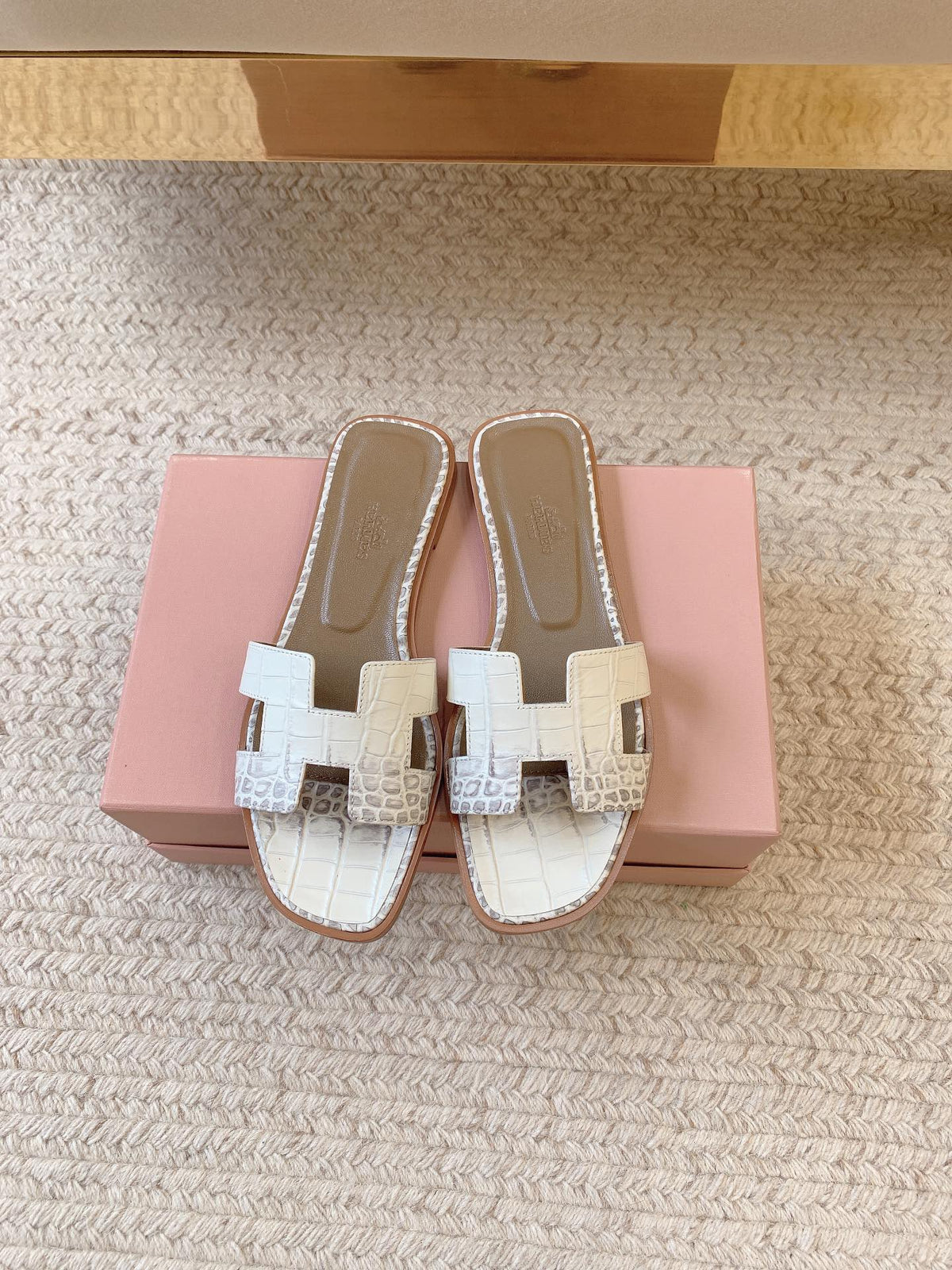 China Replica Hermes Women Shoes 105usd Only