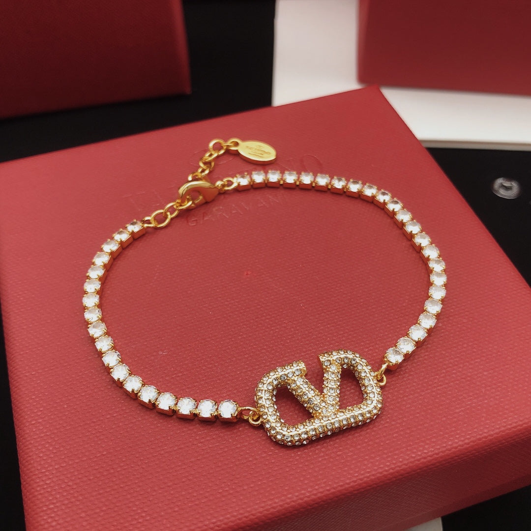 China Replica Valentino Bracelets 28usd Only
