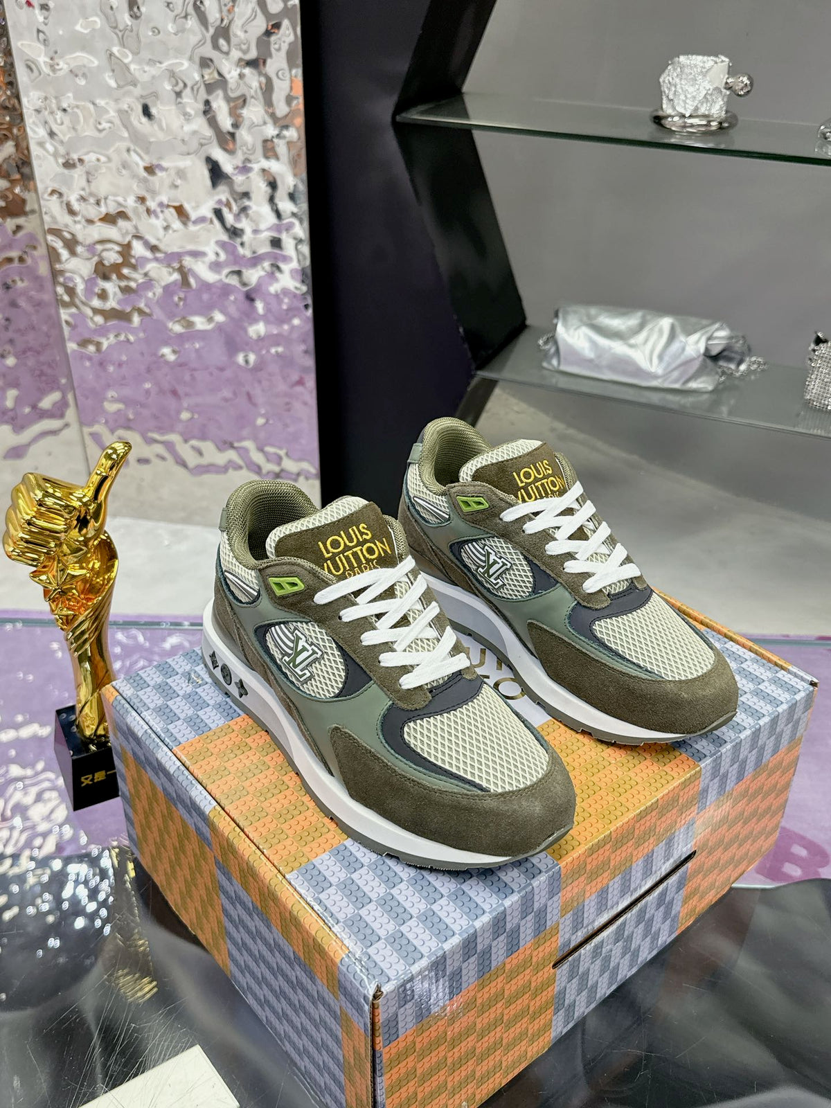 China Replica LV Women Shoes 126usd Only