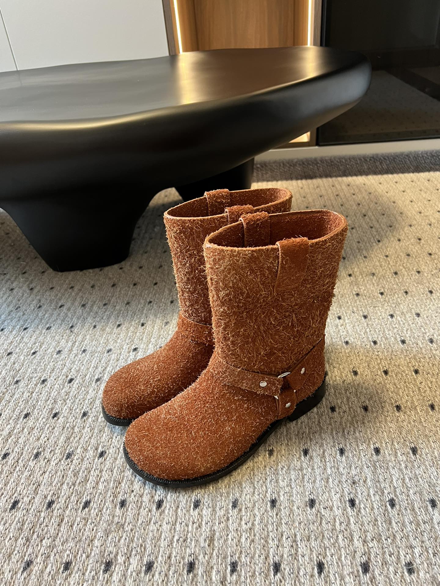 China Replica Loewe Women Shoes 112usd Only